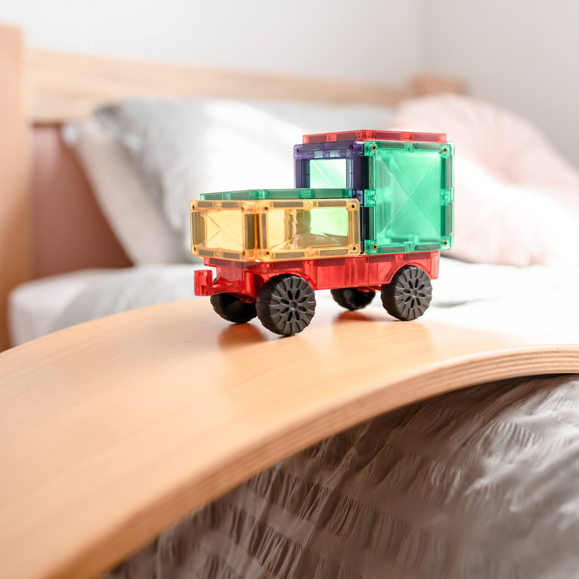 Connetix® Magnetic Tiles Rainbow Motion Pack Set